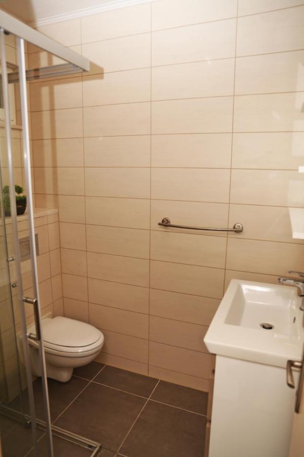 Seaside Apartments With A Swimming Pool Tri Zala, Korcula - 558 Zrnovo Εξωτερικό φωτογραφία